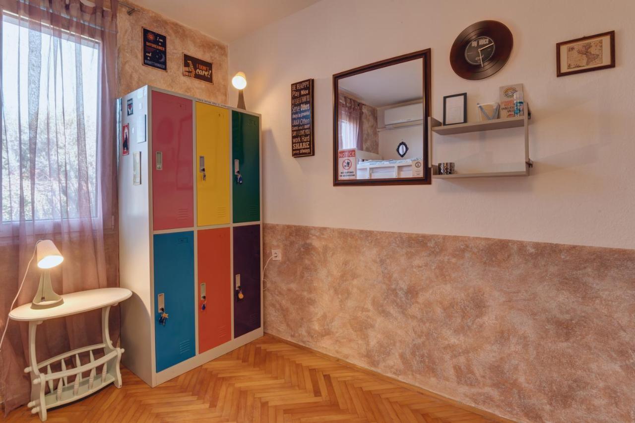 Q Podgorica Beds,Rooms And More ภายนอก รูปภาพ