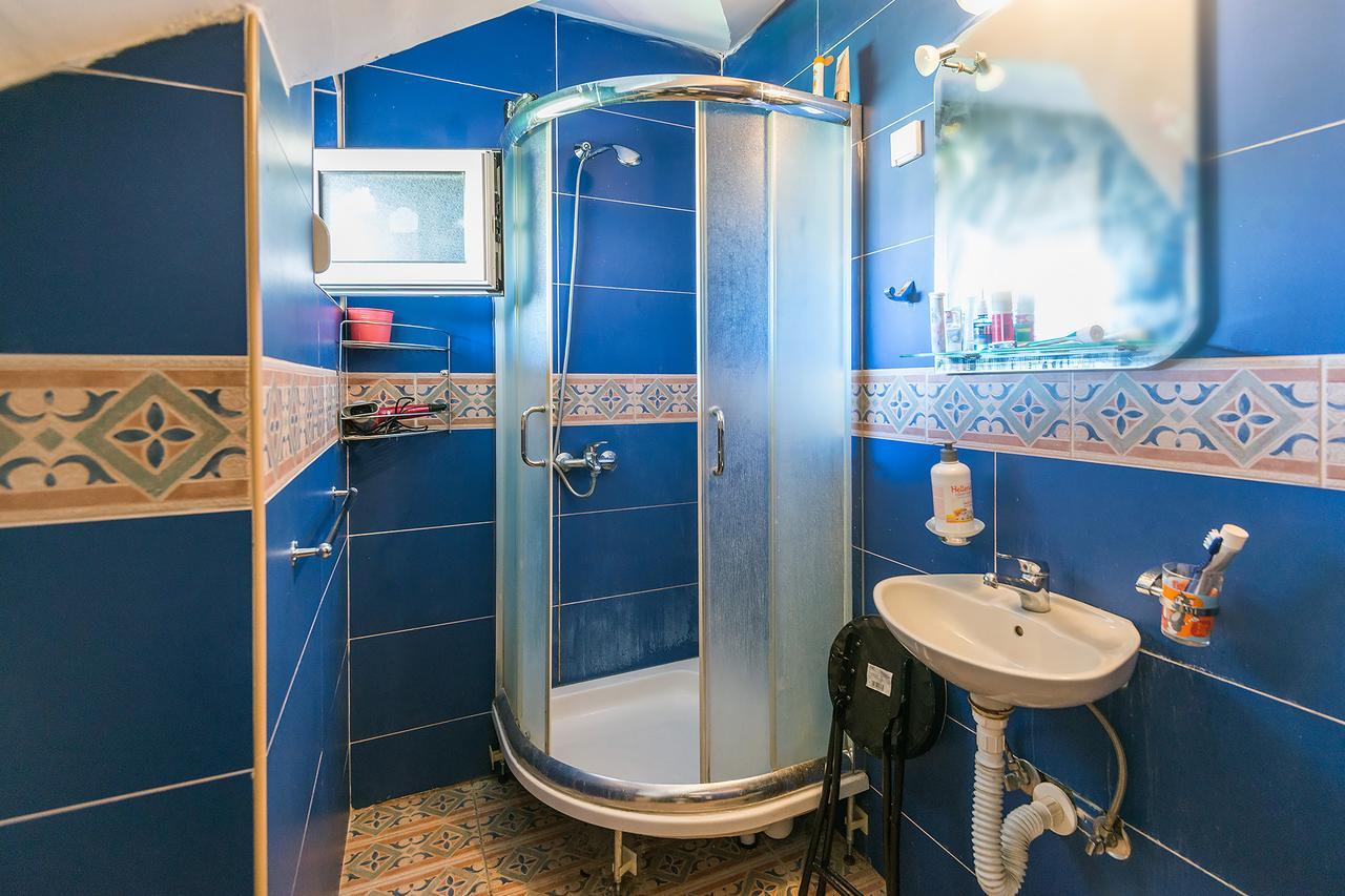 Q Podgorica Beds,Rooms And More ภายนอก รูปภาพ